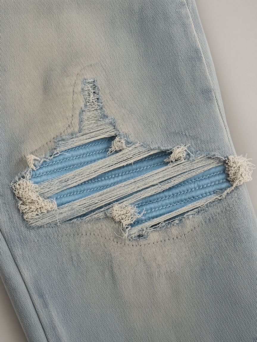 Amiri MX1 Jeans in Light Indigo
